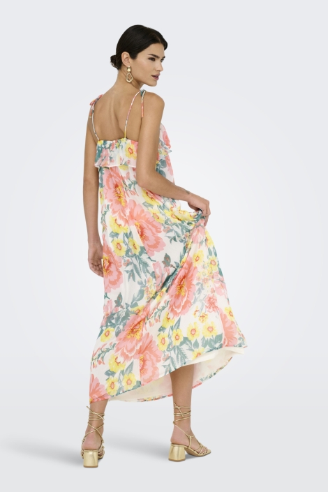 Only witte dames jurk | Model achteraanzicht