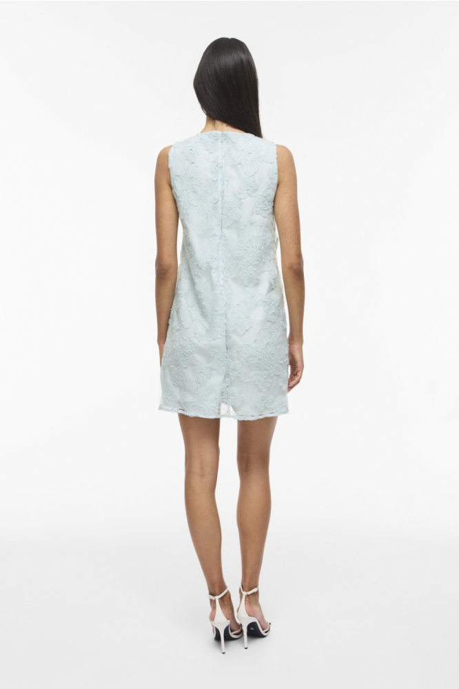 Vila blauwe dames jurk | Model achteraanzicht