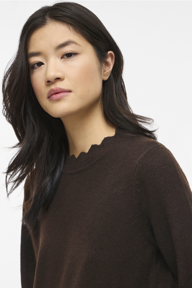 Vila bruine dames jurk | Close up