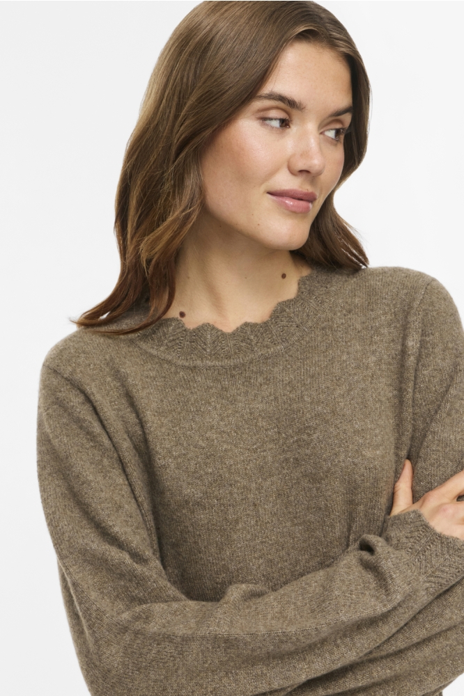 Vila camel dames jurk | Close up