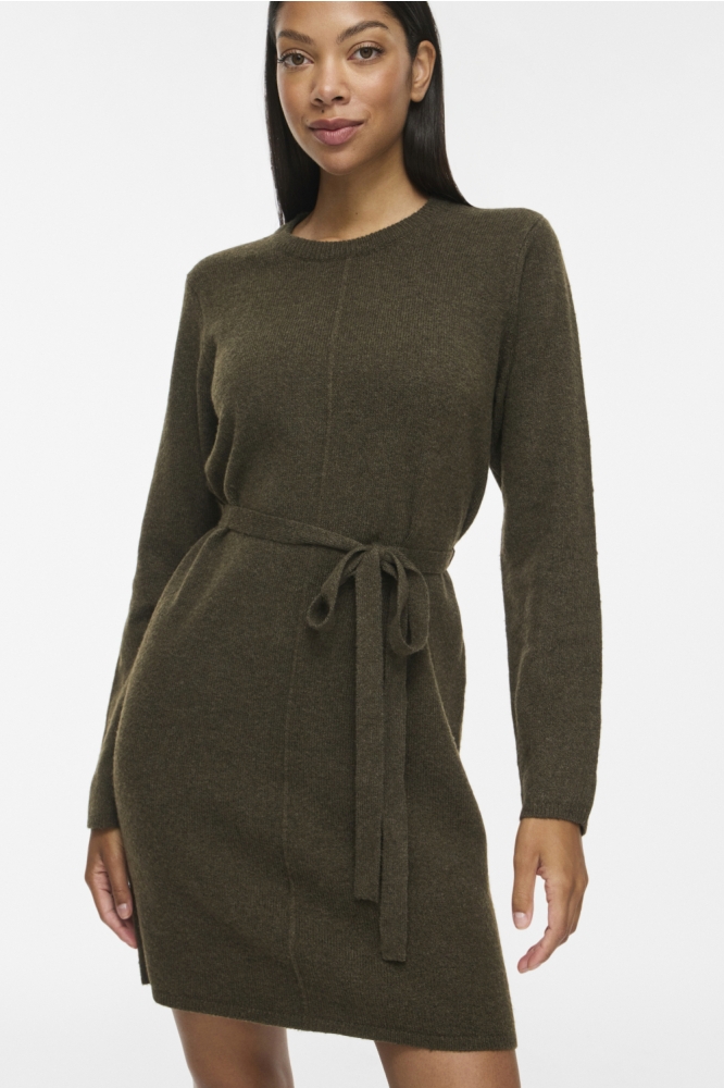 Vila groene dames jurk | Model vooraanzicht