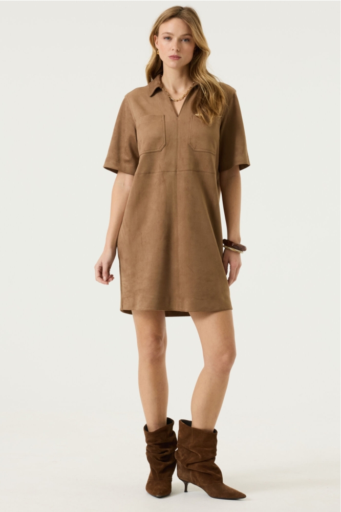 Garcia taupe dames jurk | Model