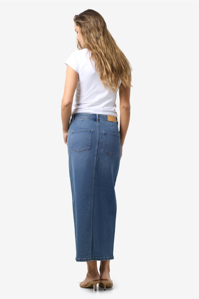 Noisy may blauwe dames rok | Model achteraanzicht