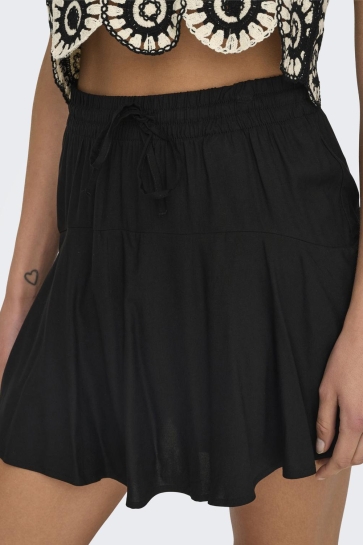 Only Broek ONLNALA LIFE SKORT WVN NOOS 15322967 Black