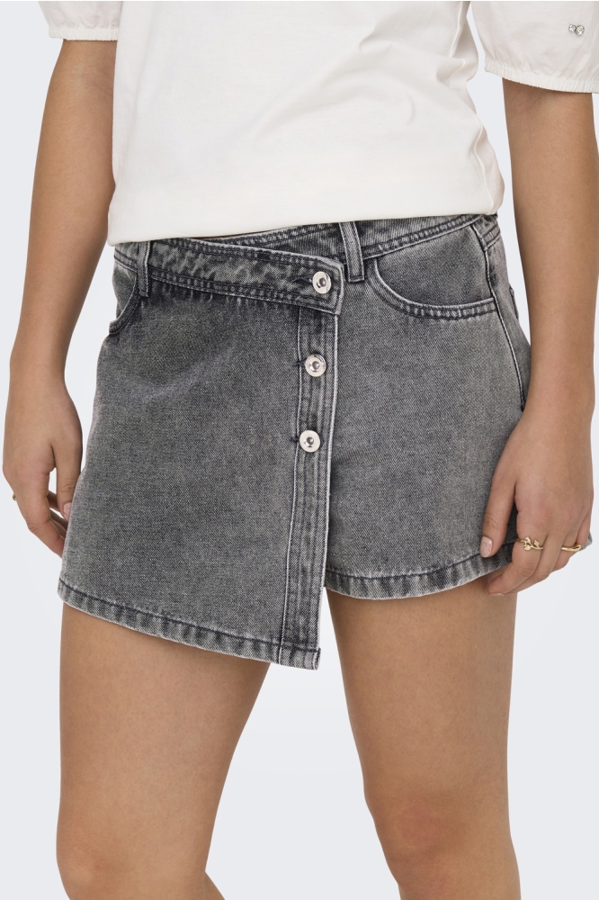 Only grijze dames korte broek | Model vooraanzicht