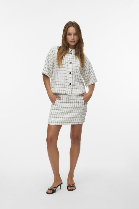 Vero Moda witte dames rok | Model vooraanzicht