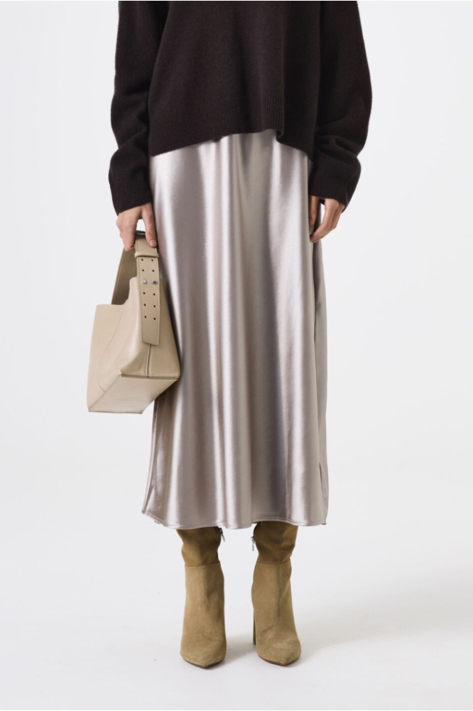 Garcia zilveren dames rok | Model vooraanzicht