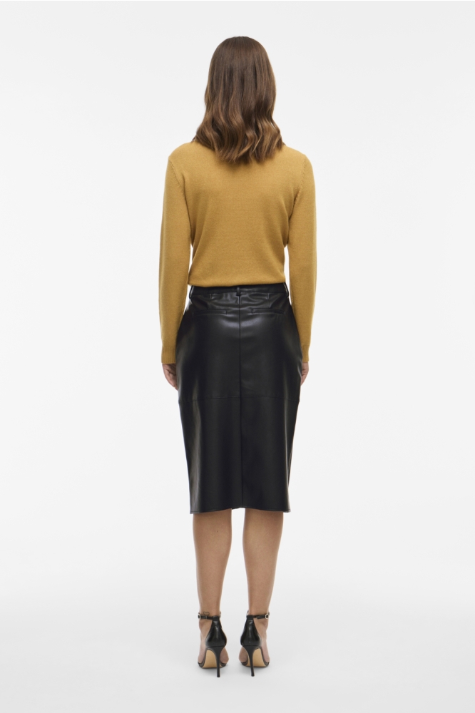 Vila zwarte dames rok | Model achteraanzicht