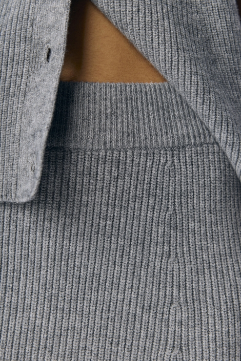 Object grijze dames rok | Close up