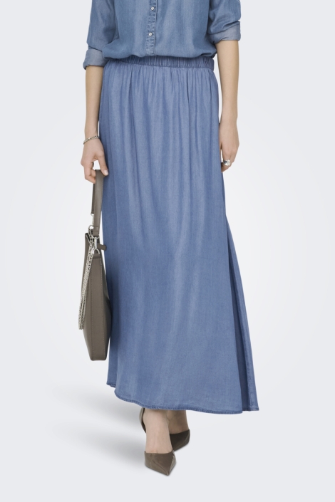 Jacqueline de Yong blauwe dames rok | Model vooraanzicht