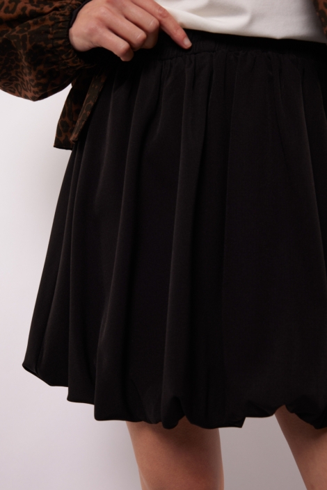 Fluresk zwarte dames rok | Close up