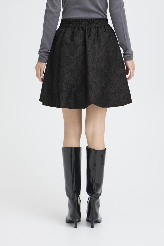 Ichi zwarte dames rok | Model achteraanzicht