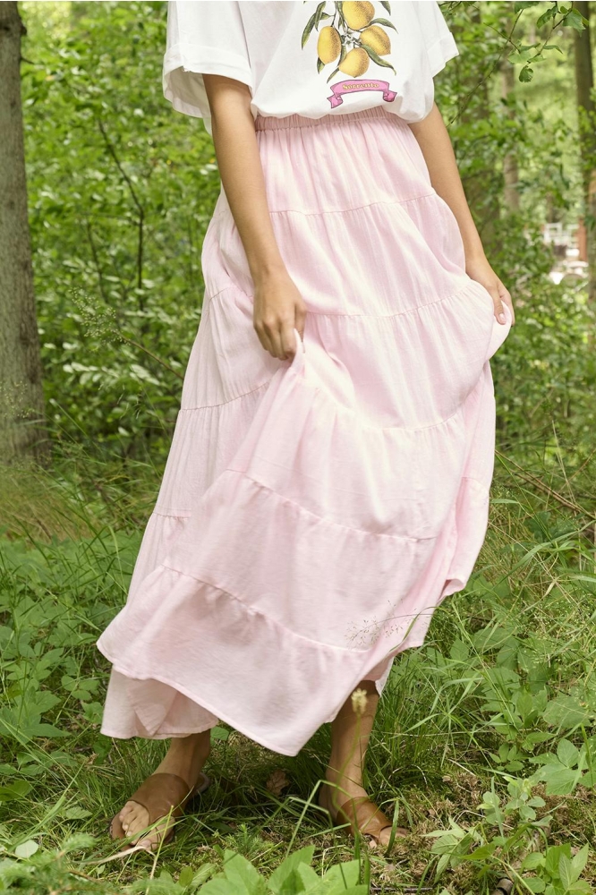 Only roze dames rok | Model vooraanzicht