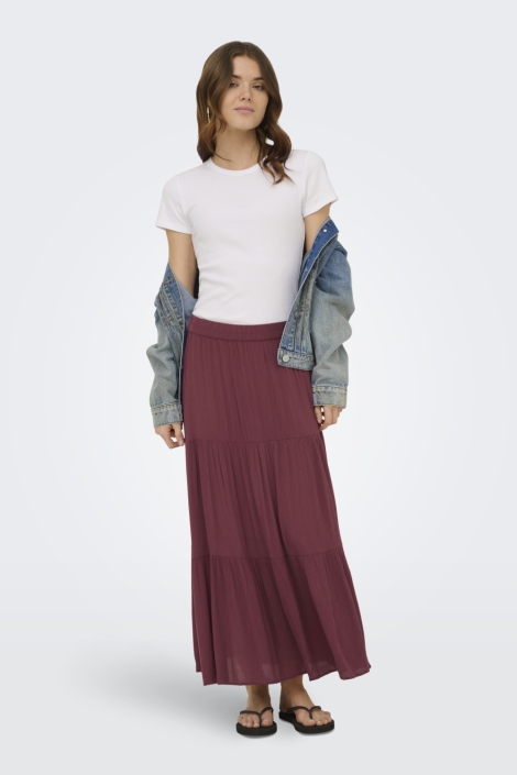 Only bordeaux dames rok | Model vooraanzicht