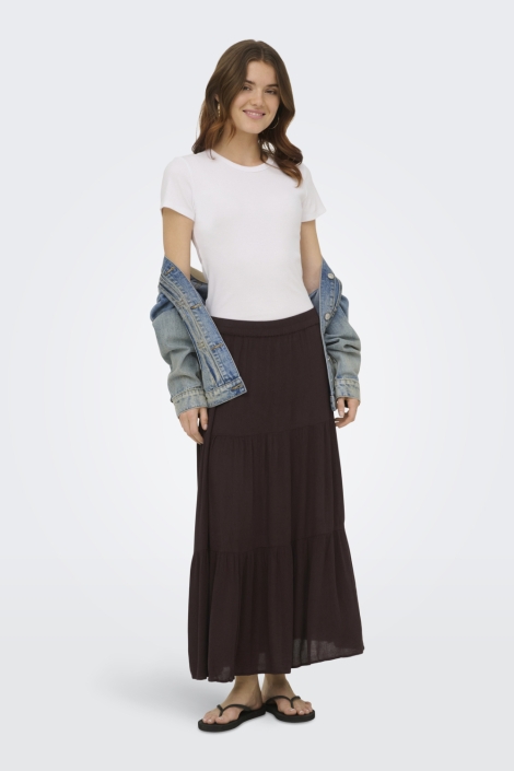 Only bruine dames rok | Model vooraanzicht