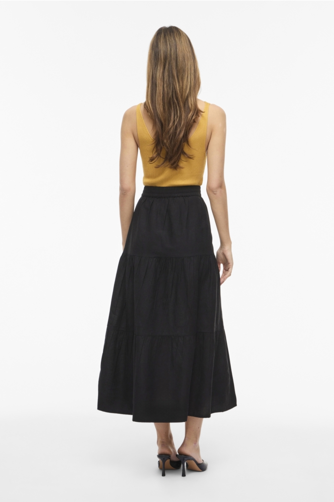 Vila zwarte dames rok | Model achteraanzicht