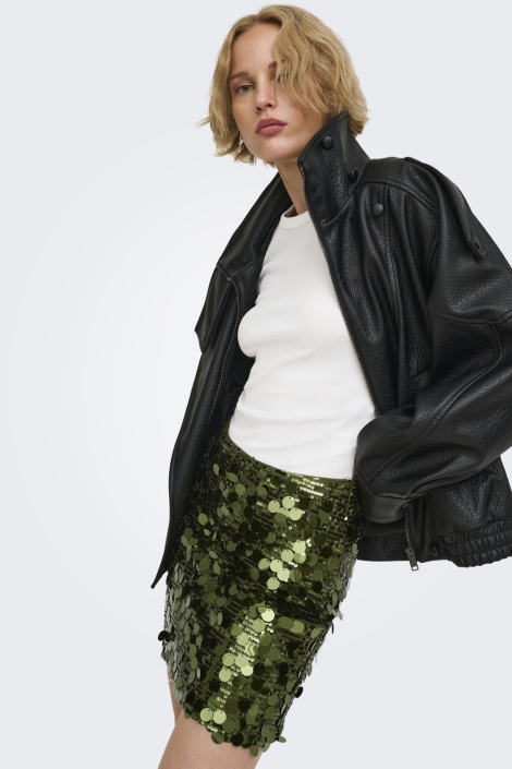 Only groene dames rok | Model vooraanzicht