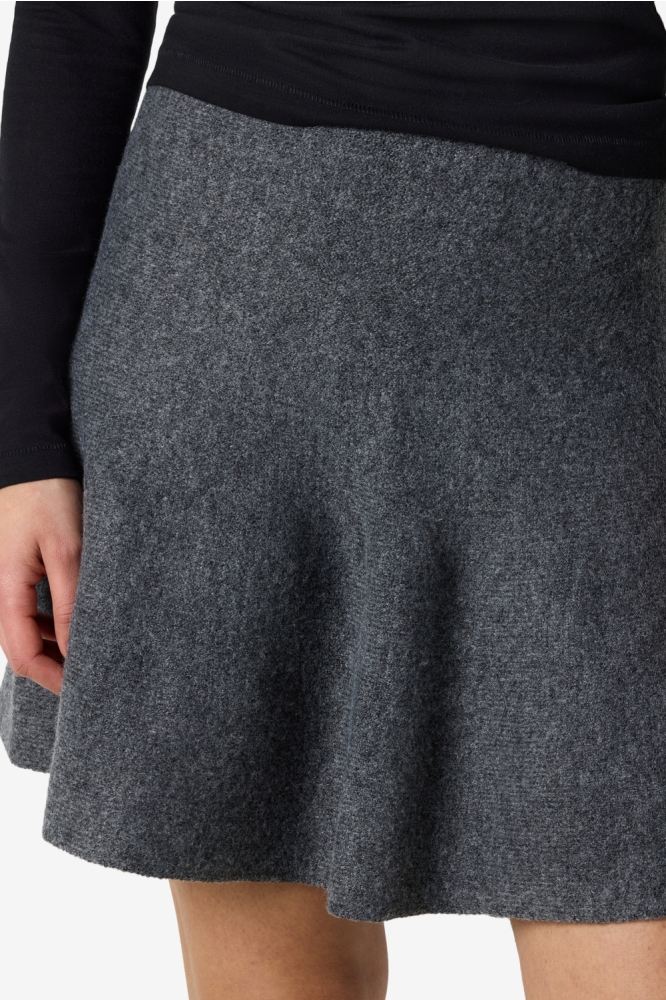 Noisy may grijze dames rok | Close up