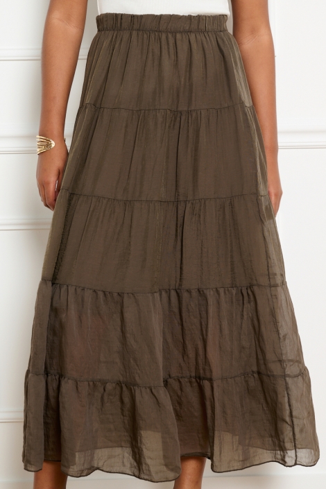 LolaLiza bruine dames rok | Model vooraanzicht