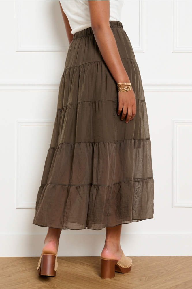 LolaLiza bruine dames rok | Model achteraanzicht
