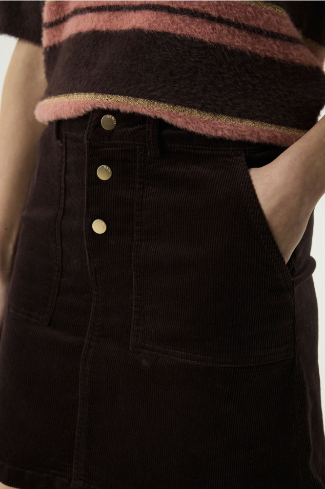 Garcia bruine dames rok | Close up