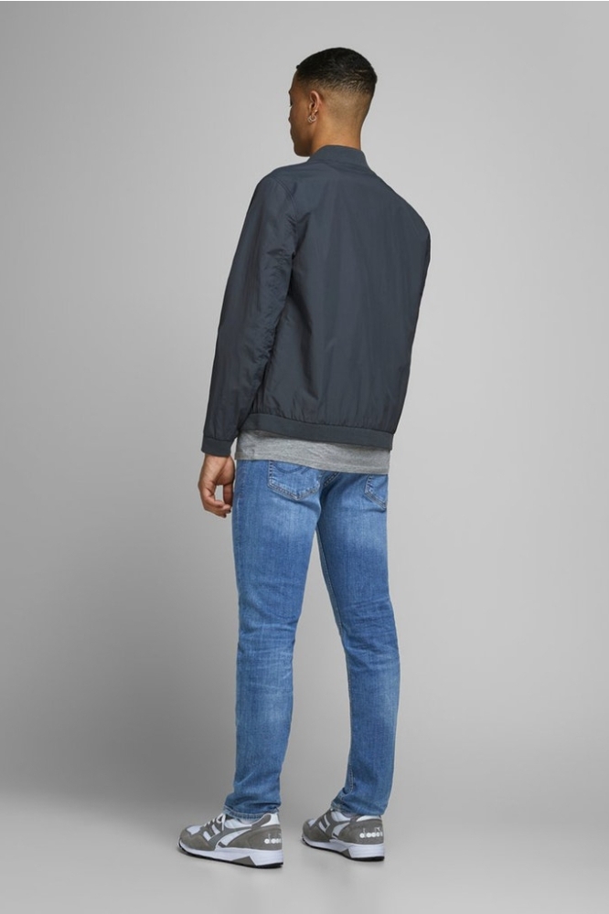 Jack & Jones blauwe heren jeans | Model