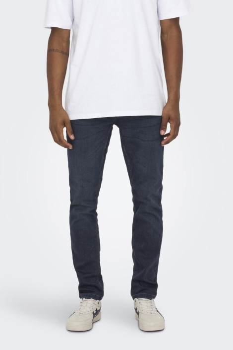Only & Sons blauwe heren jeans | Model vooraanzicht