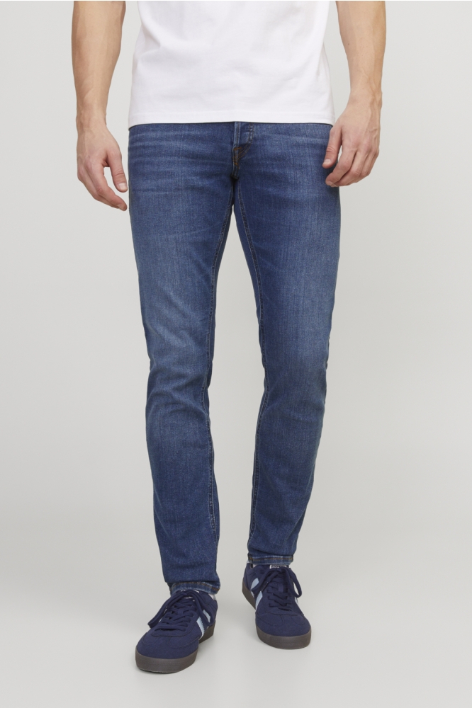 Jack & Jones blauwe heren jeans | Model