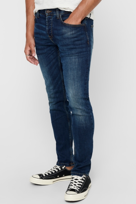 Only & Sons blauwe heren jeans | Model vooraanzicht