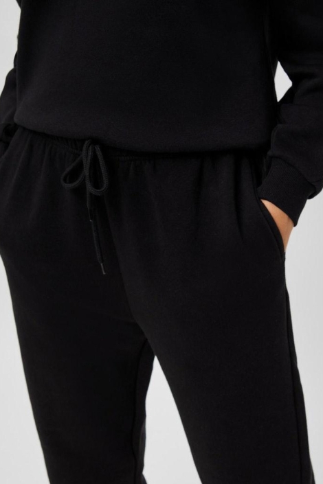 Pieces zwarte dames broek | Close up