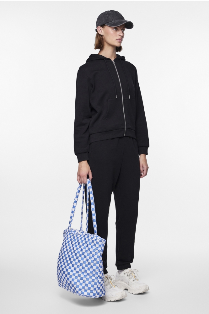 Pieces zwarte dames broek | Model vooraanzicht