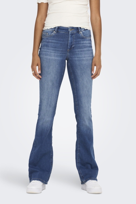 Only blauwe dames jeans | Model vooraanzicht
