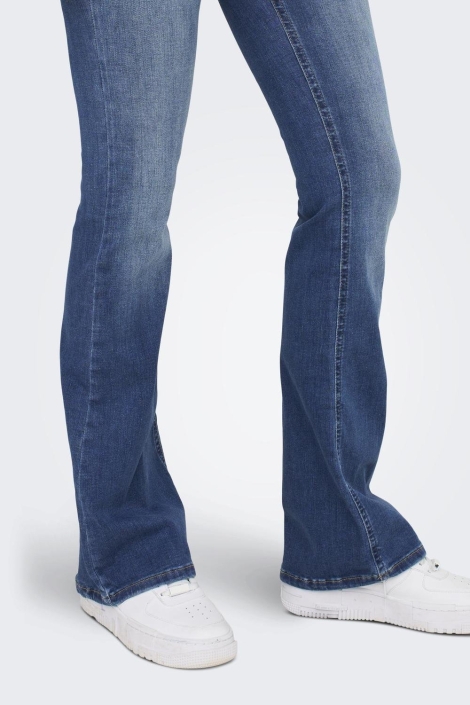 Only blauwe dames jeans | Close up