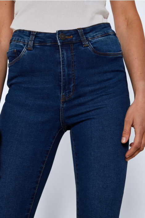 Noisy may blauwe dames jeans | Close up