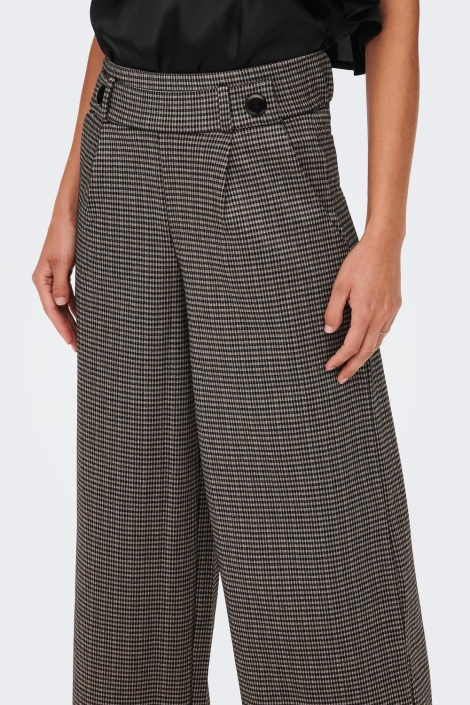 Jacqueline de Yong zwarte dames broek | Close up