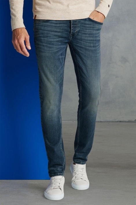 Cast Iron blauwe heren jeans | Model vooraanzicht