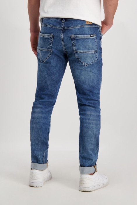 Cars blauwe heren jeans | Model achteraanzicht