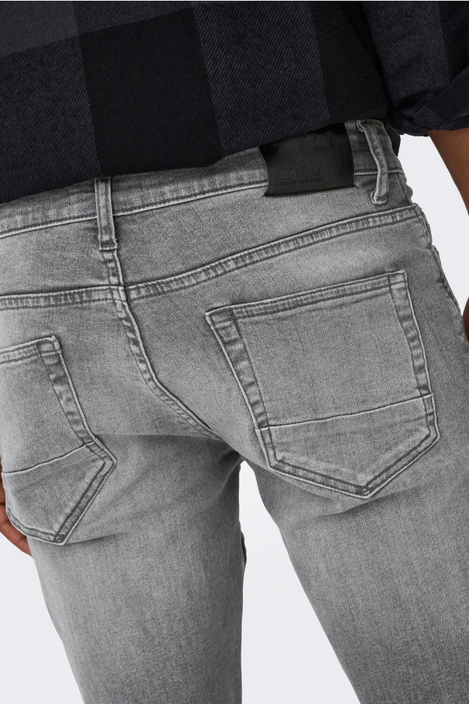 Only & Sons grijze heren jeans | Close up