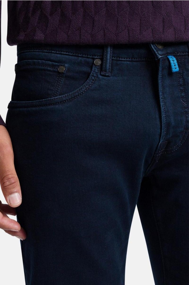 Pierre Cardin blauwe heren jeans | Close up