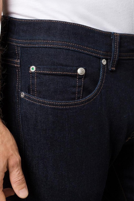 Pierre Cardin blauwe heren jeans | Close up