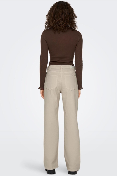 Only ecru dames jeans | Model achteraanzicht