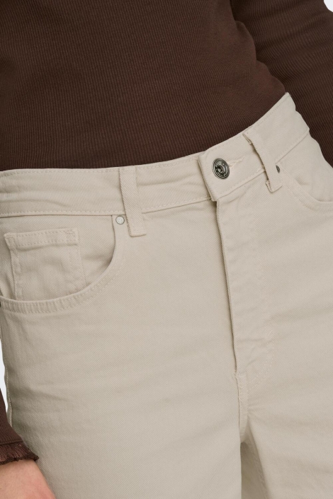 Only ecru dames jeans | Close up