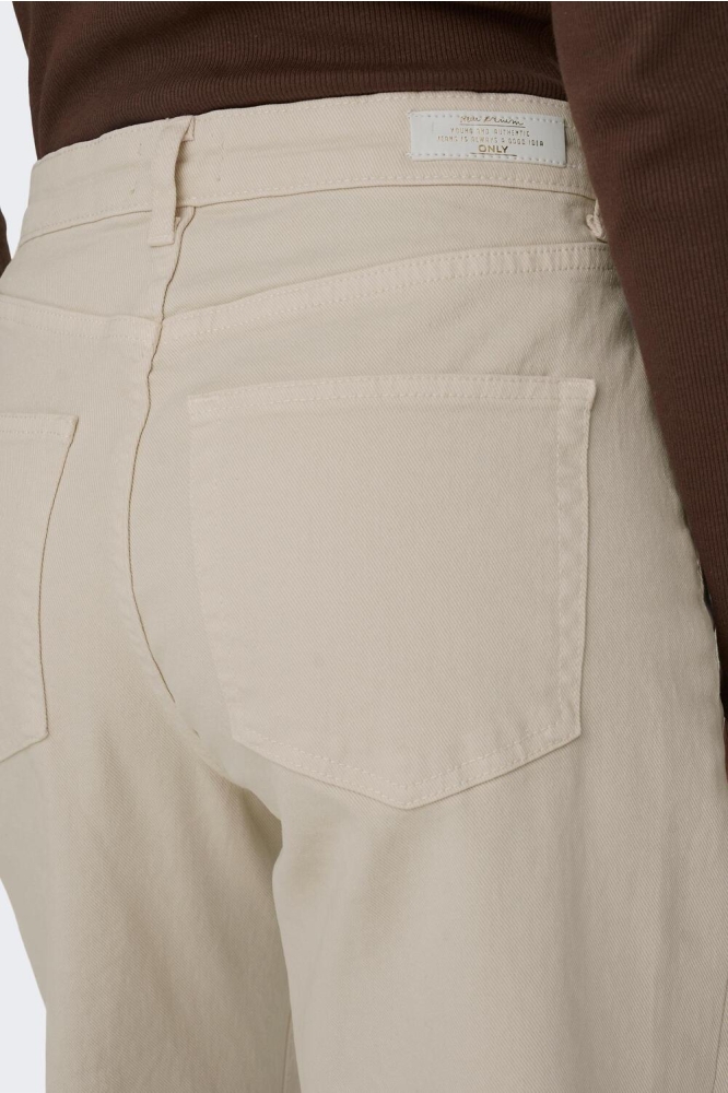 Only ecru dames jeans | Close up