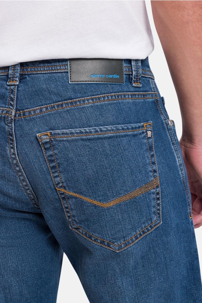 Pierre Cardin blauwe heren jeans | Close up