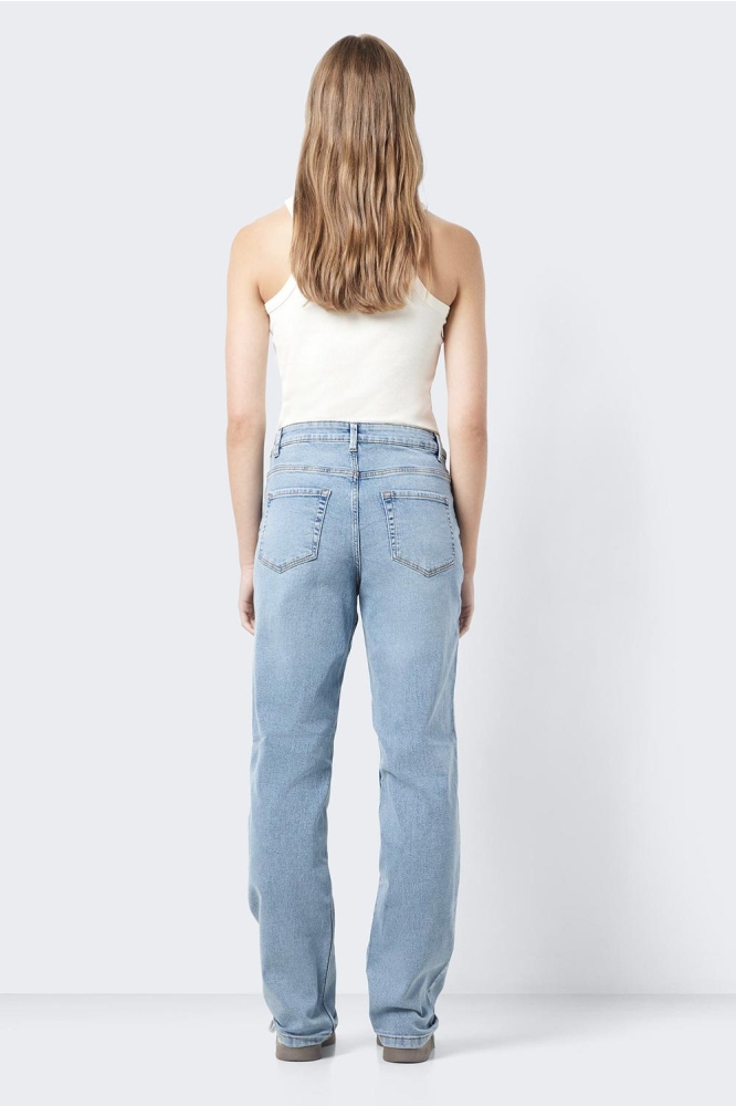 Noisy may blauwe dames jeans | Model