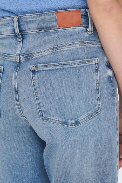 Only blauwe dames jeans | Close up