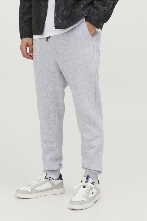 Jack & Jones grijze heren broek | Model vooraanzicht
