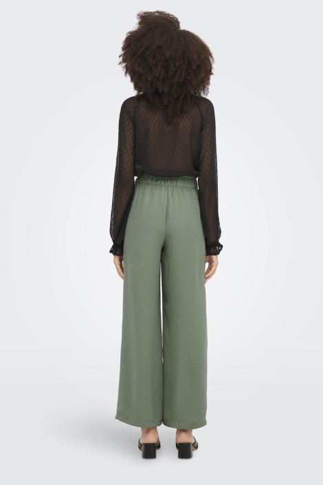 Jacqueline de Yong groene dames broek | Model