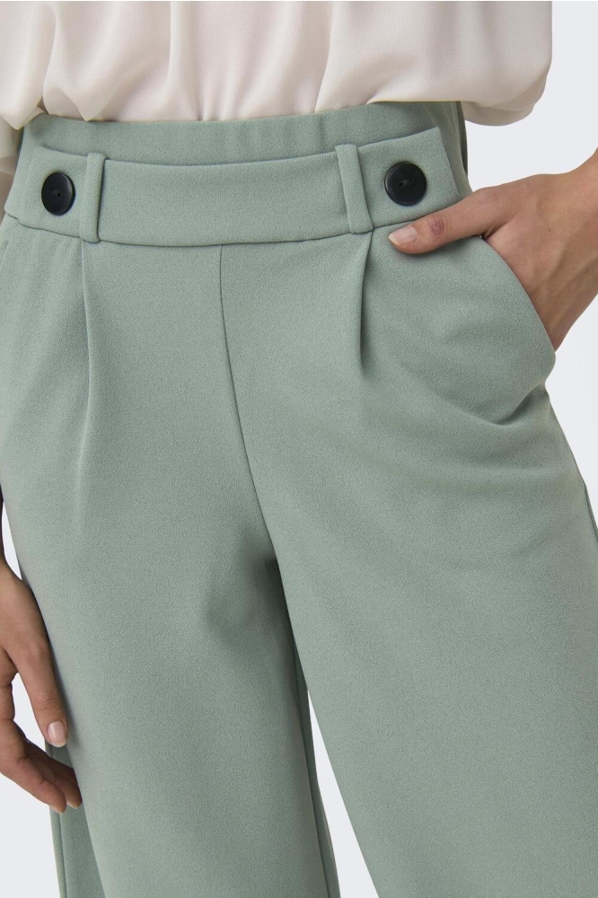 Jacqueline de Yong groene dames broek | Unique Selling Point