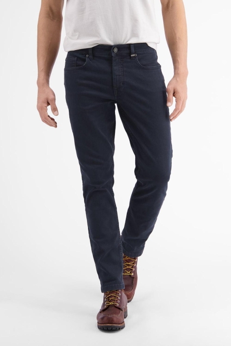 Lerros blauwe heren jeans | Model vooraanzicht